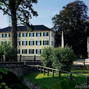 4* Hotel Schloss Burgellern